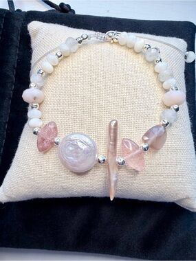 Strawberry Quartz, Pearl and Moonstone Mix Bolo Bracelet Pink White Boho